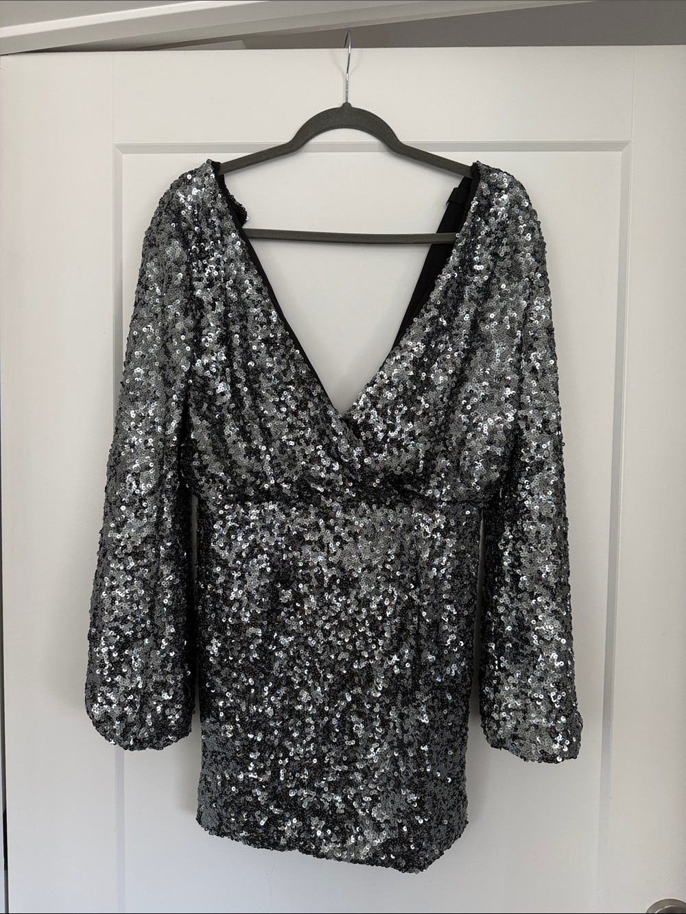 Silver Sequin Long-Sleeve V-Neck Party Dress